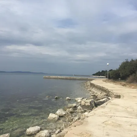 Val 2 * Petrčane